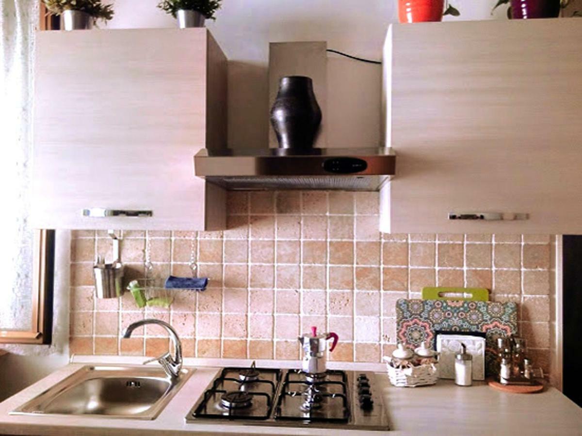 Francy Colosseum Apartment *